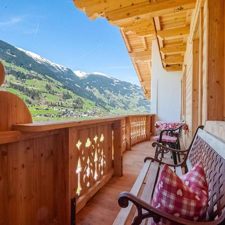 Beautiful Apartment In Ramsau With Balcony Ramsau im Zillertal Dış mekan fotoğraf