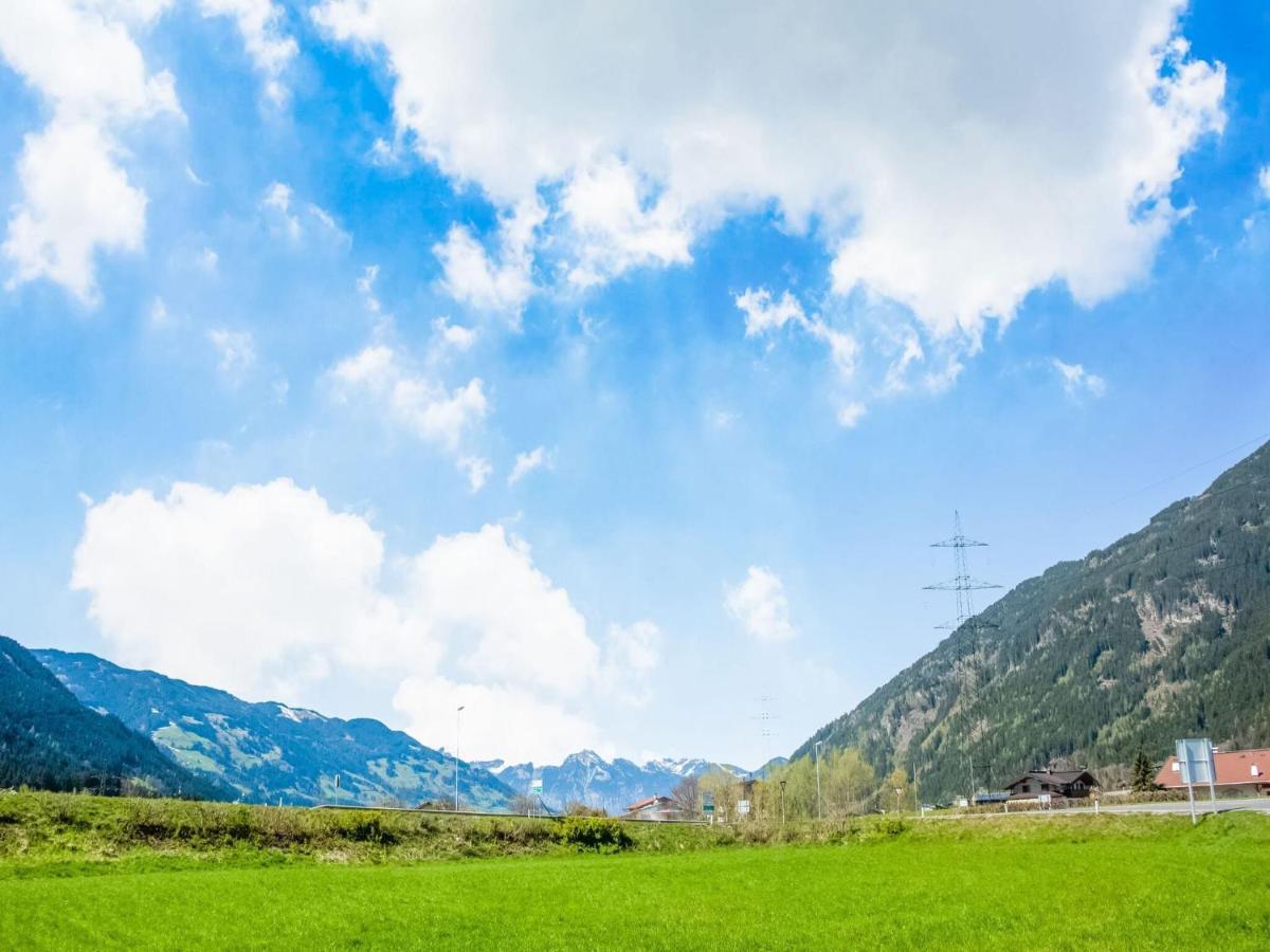 Beautiful Apartment In Ramsau With Balcony Ramsau im Zillertal Dış mekan fotoğraf